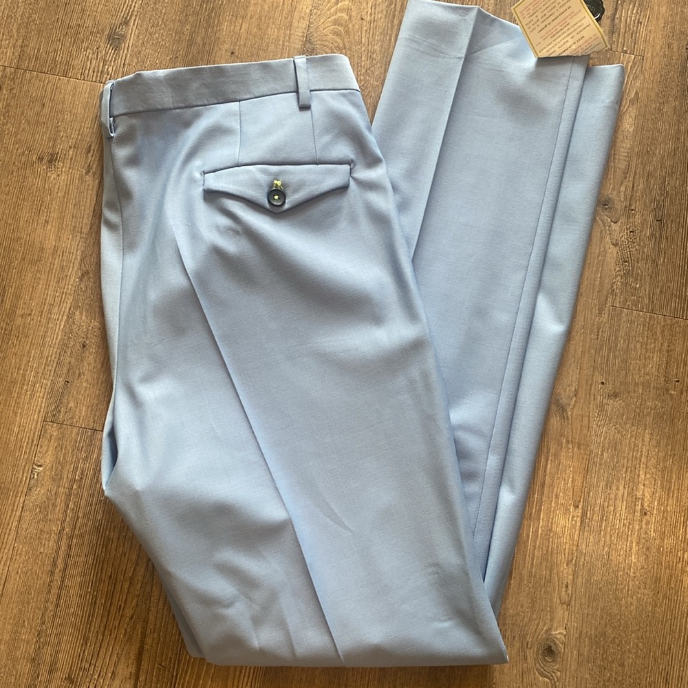Light blue dress pants - twisted tailor 34R